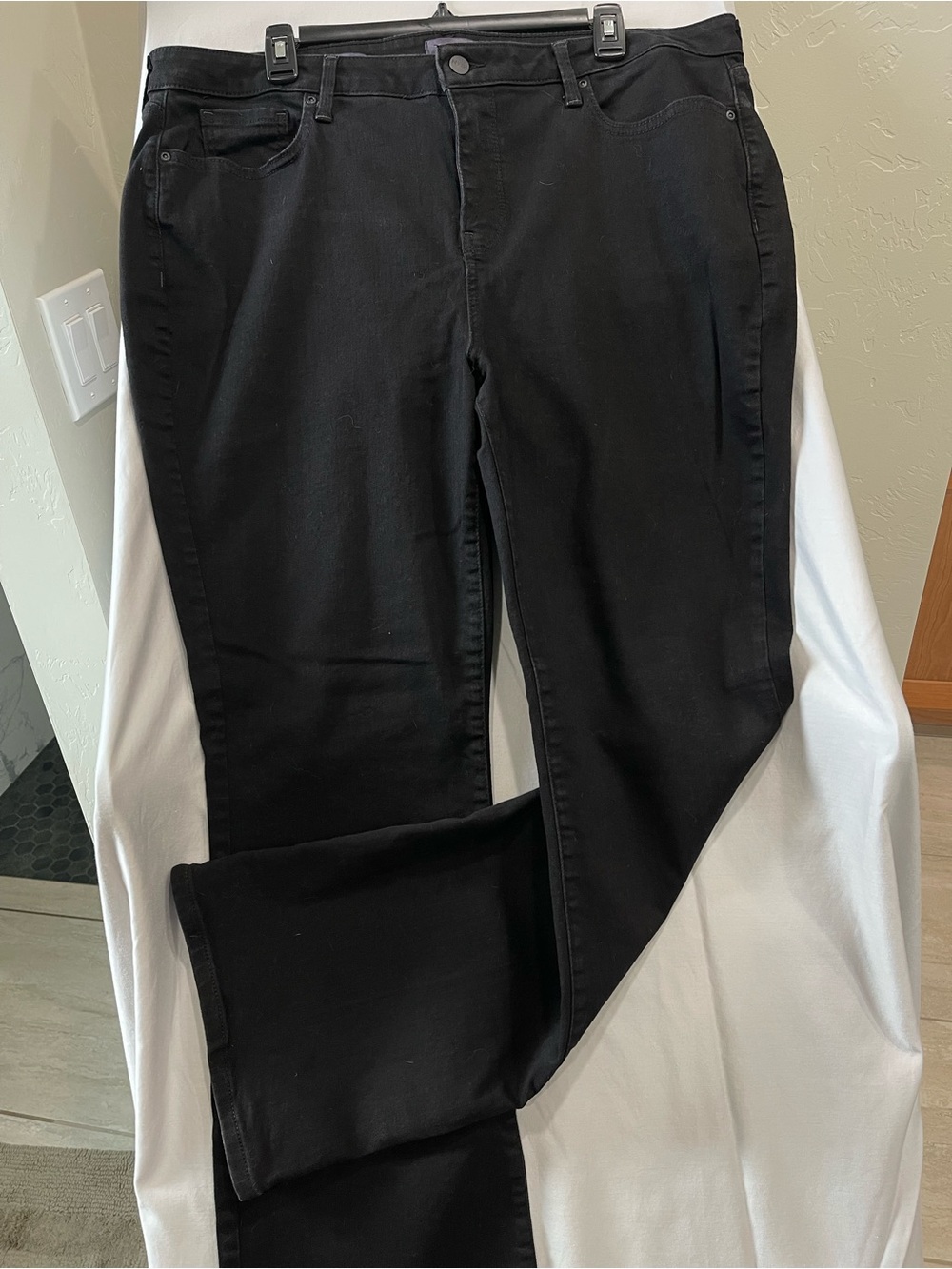 NYDJ Black Straight-Leg Women’s Jeans